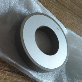 Подгонянная формы кольца плиты размера точность пьезоэлектрической керамической высокая