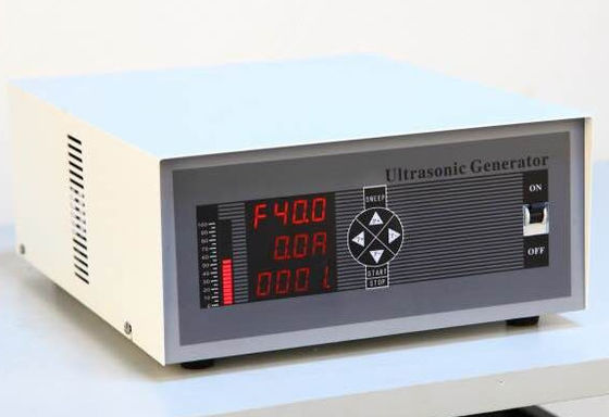 качество  20 Khz Ultrasonic Cleaner Generator Single Or Multi Frequency Фабрика
