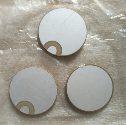 Позитв плиты края обруча Piezo керамический и отрицательный электрод в такой же стороне